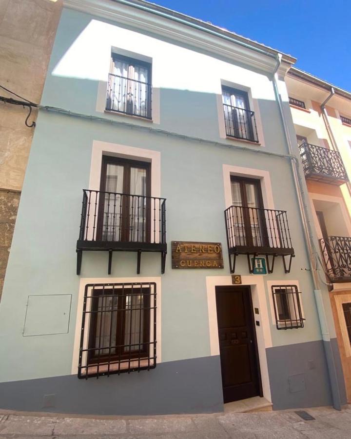 Ateneo Cuenca Suites Con Cocina En El Casco Historico Extérieur photo