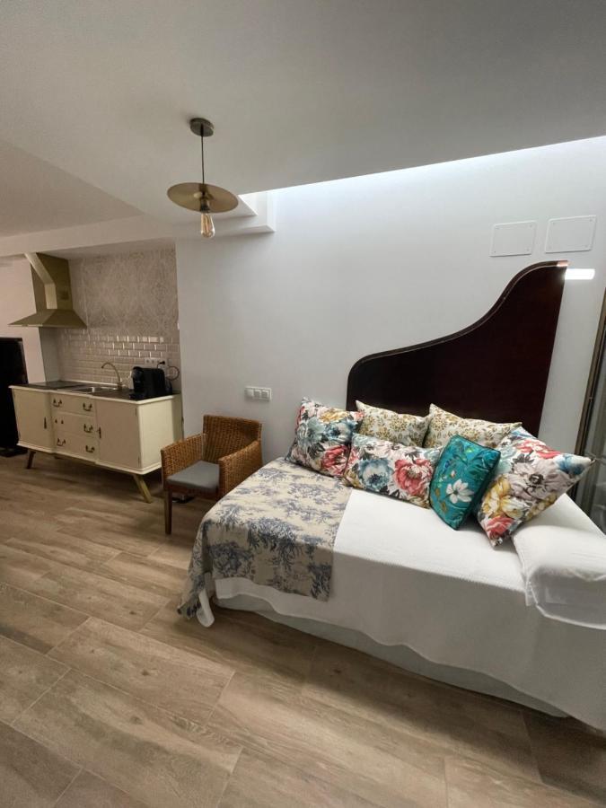 Ateneo Cuenca Suites Con Cocina En El Casco Historico Extérieur photo