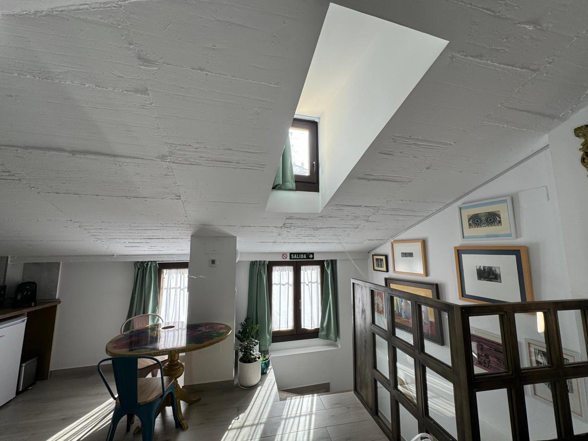 Ateneo Cuenca Suites Con Cocina En El Casco Historico Extérieur photo